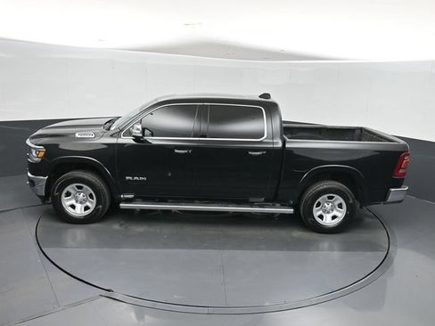 Used 2020 RAM 1500 Laramie AWD/4WD image 36