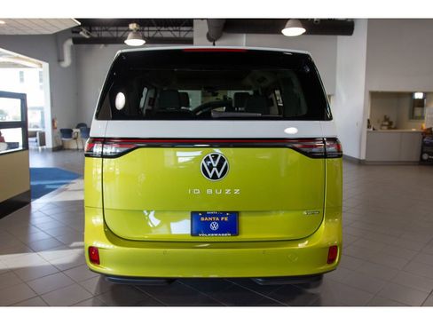 New 2025 Volkswagen ID. Buzz Pro S Plus image 19