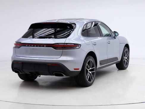 Certified 2024 Porsche Macan AWD/4WD image 6