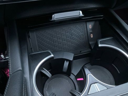 Used 2025 Mercedes-Benz GLS 450 4MATIC image 24