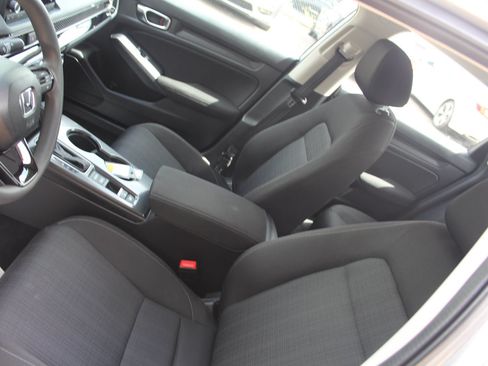 Used 2025 Honda Civic LX image 24