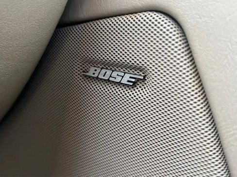 Used 2005 Cadillac XLR RWD image 15