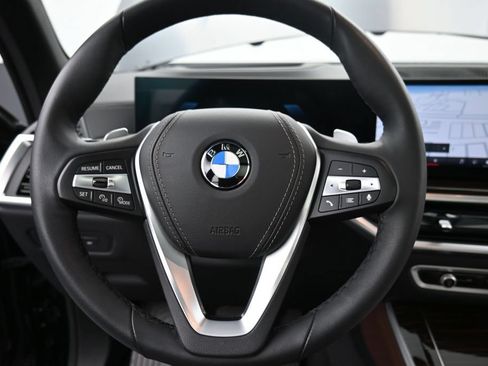 Used 2026 BMW X5 xDrive40i AWD/4WD image 13