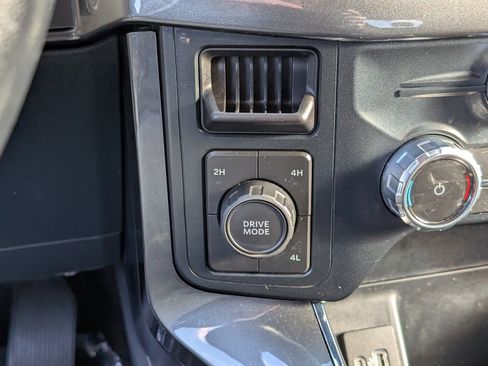 Certified 2022 Ford F150 XLT w/ Equipment Group 302A High image 24