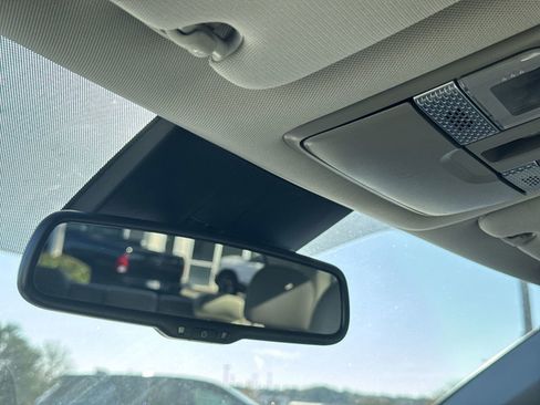 Used 2022 Kia Telluride EX w/ EX Premium Package image 27