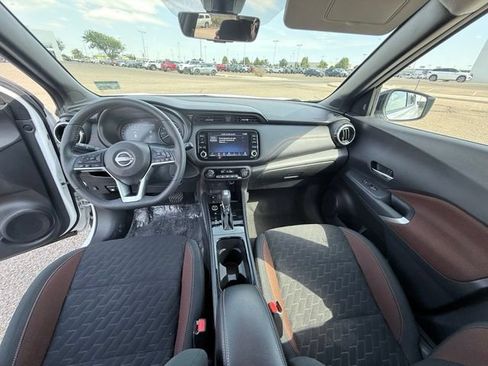 Certified 2024 Nissan Kicks SR w/ Interior Electronics Package FWD image 15