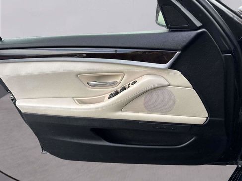 Used 2013 BMW 535i xDrive Sedan image 24