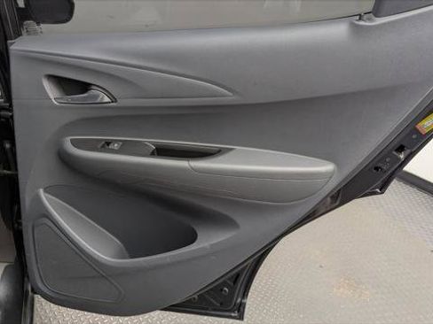 Used 2019 Chevrolet Bolt LT FWD image 19