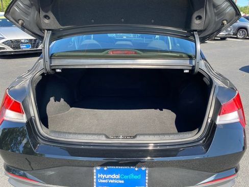 Certified 2023 Hyundai Elantra SEL FWD image 16