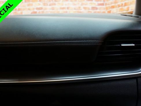 Used 2022 Nissan Rogue SV image 53