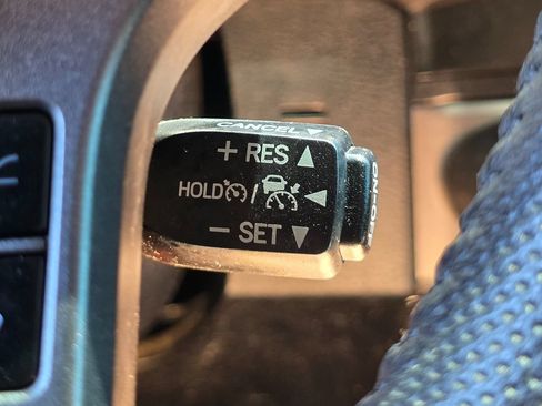 Used 2020 Toyota Tacoma TRD Off-Road w/ Technology Package AWD/4WD image 51