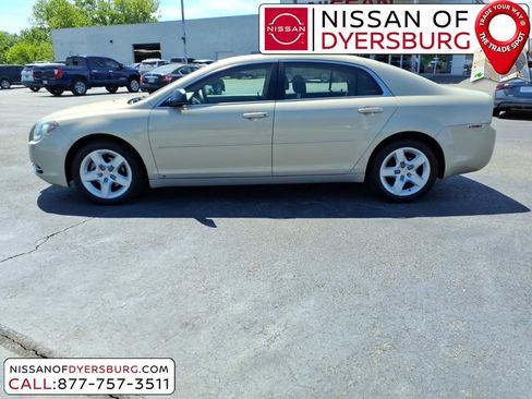 Used 2009 Chevrolet Malibu LS FWD image 6