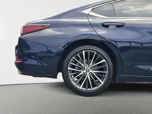 Used 2022 Lexus ES 350 w/ Premium Package FWD image 19