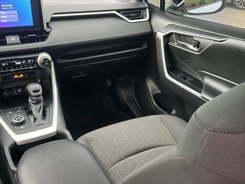 Certified 2023 Toyota RAV4 AWD Hybrid image 18