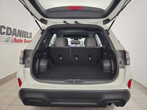 Used 2026 Subaru Forester AWD/4WD image 28