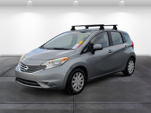 Used 2014 Nissan Versa Note SV FWD image 4