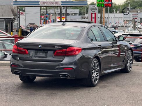 Used 2020 BMW 530i xDrive w/ M Sport Package AWD/4WD image 12