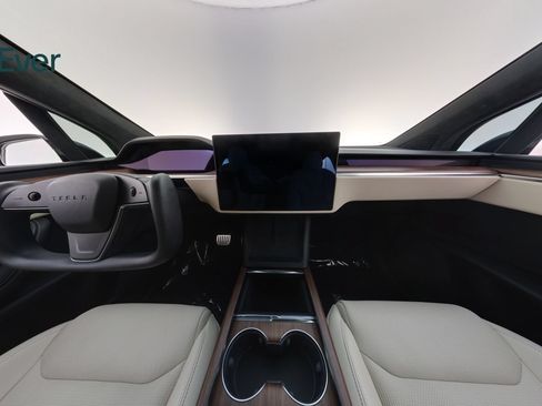 Used 2023 Tesla Model X AWD/4WD image 28