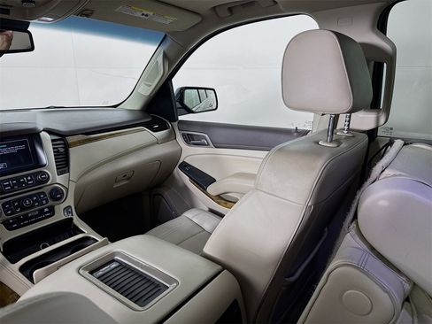 Used 2017 GMC Yukon XL Denali w/ Open Road Package image 20