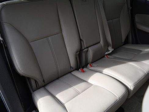 Used 2011 Ford Edge Limited w/ 302A Rapid Spec Order Code image 29