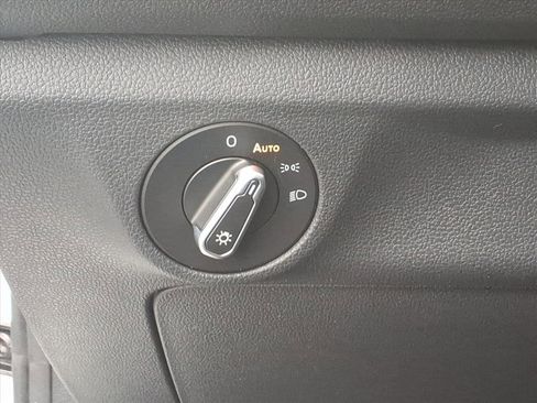 Certified 2022 Volkswagen Jetta Sport image 16