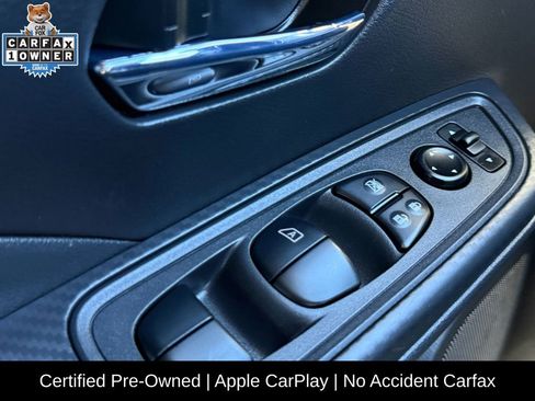 Certified 2025 Nissan Versa SV image 28