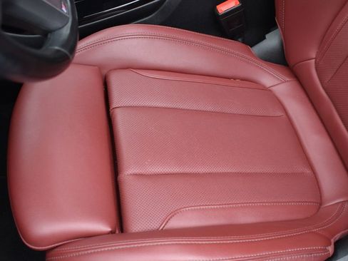 Used 2023 BMW X3 sDrive30i w/ M Sport Package RWD image 12