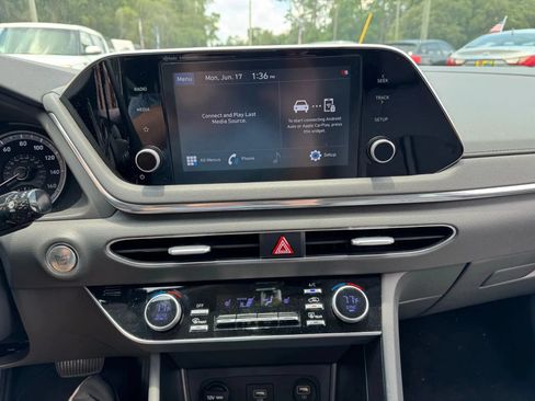 Used 2021 Hyundai Sonata SEL FWD image 21