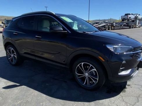 Used 2020 Buick Encore GX Select image 2