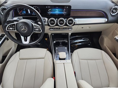 Certified 2022 Mercedes-Benz GLB 250 image 24