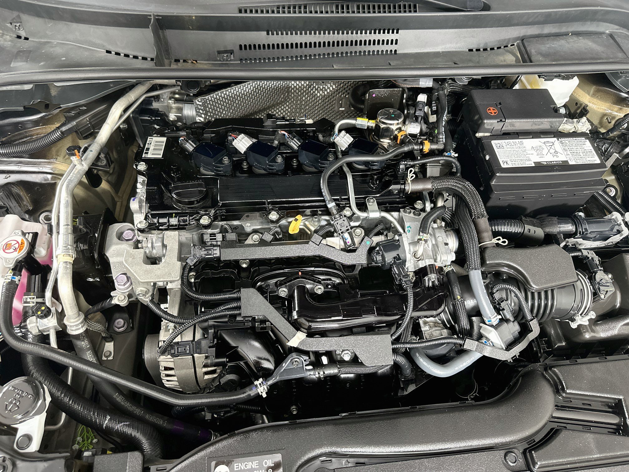 Used 2025 Toyota Corolla LE FWD image 31