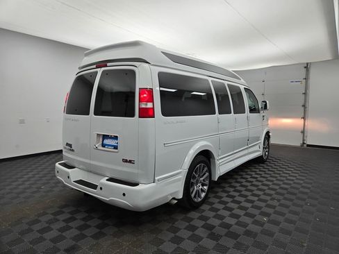 Used 2020 GMC Savana 2500 image 3