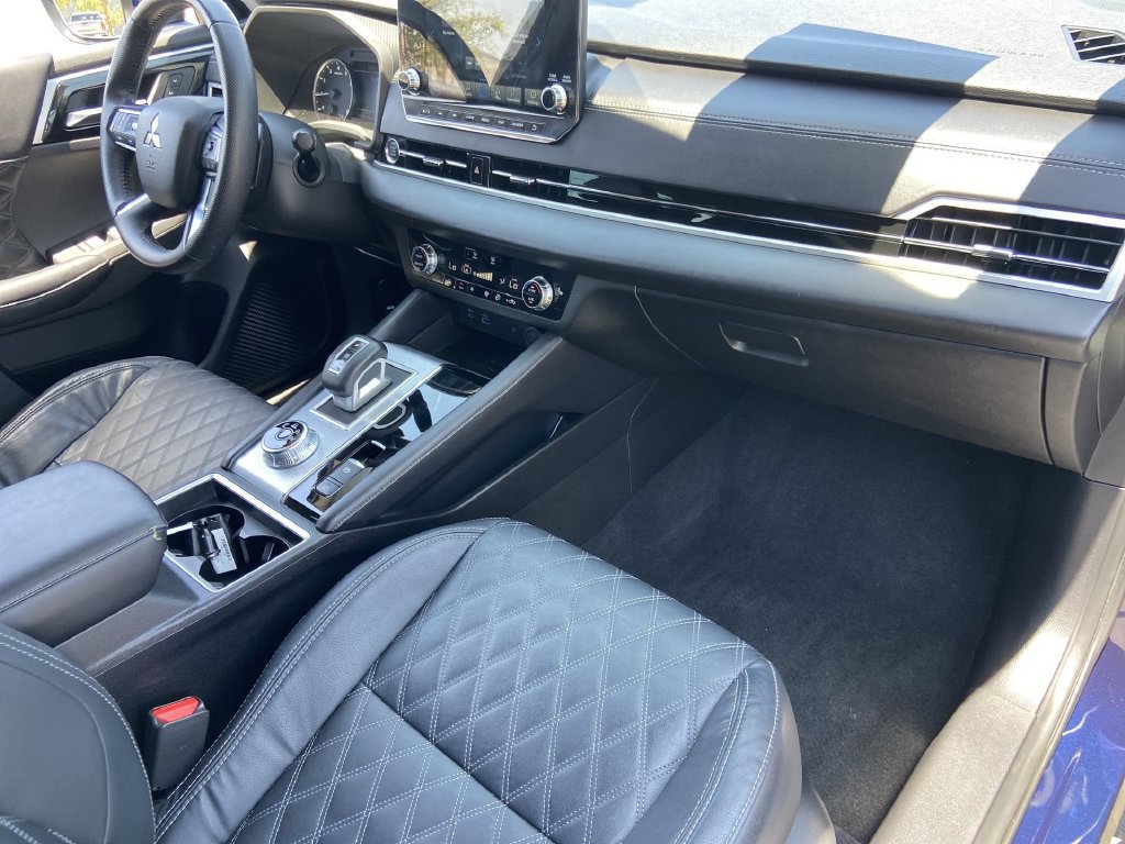 Used 2022 Mitsubishi Outlander SEL FWD image 25