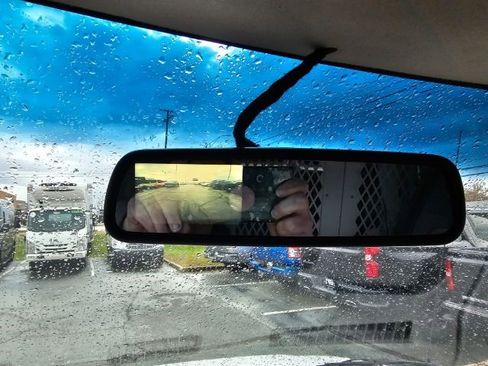 Used 2017 Chevrolet Express 2500 image 15