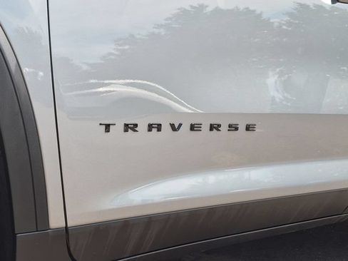 Used 2024 Chevrolet Traverse Z71 w/ LPO, Floor Liner Package AWD/4WD image 35