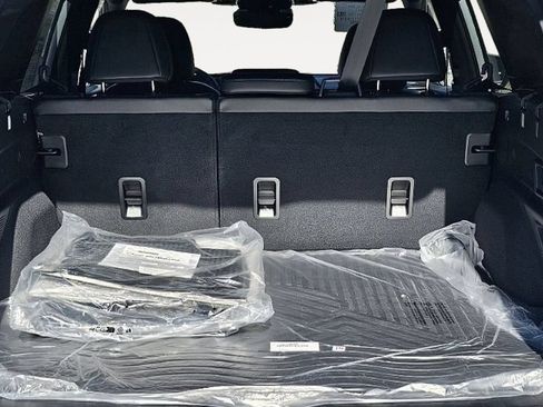 New 2026 Subaru Outback Touring XT AWD/4WD image 13