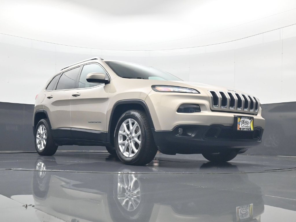 Used 2015 Jeep Cherokee Latitude w/ Comfort/Convenience Group FWD image 24