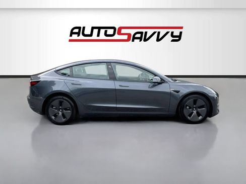 Used 2023 Tesla Model 3 Standard Range RWD image 8
