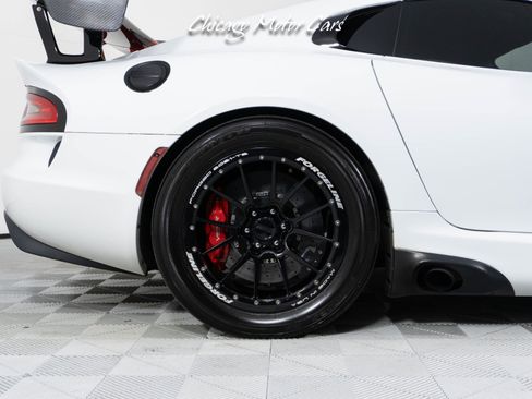 Used 2016 Dodge Viper ACR image 20