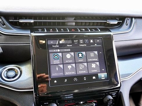 Certified 2023 Jeep Grand Cherokee Laredo RWD image 26