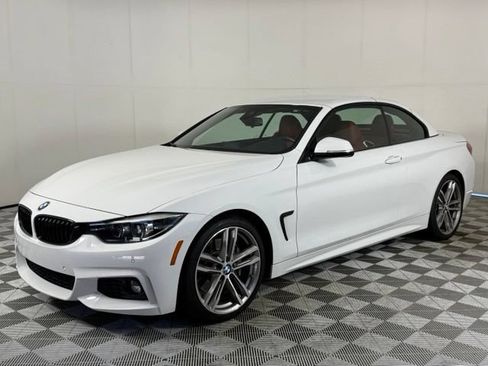 Used 2020 BMW 440i Convertible w/ M Sport Package RWD image 2
