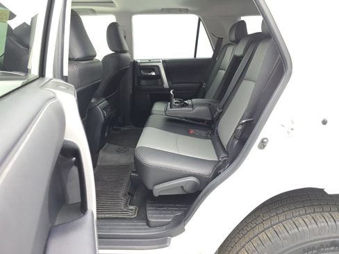 Used 2023 Toyota 4Runner SR5 Premium w/ Moonroof Package image 39