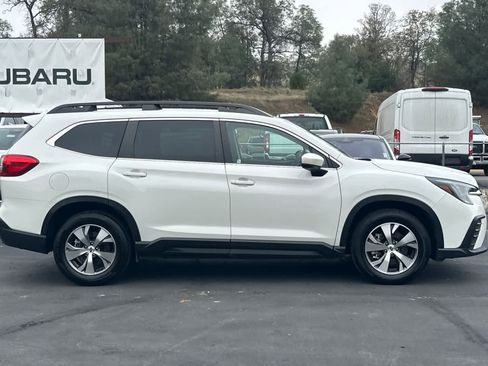 Certified 2024 Subaru Ascent Premium w/ Convenience Package image 3