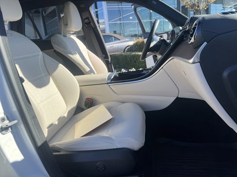 Certified 2024 Mercedes-Benz GLC 300 4MATIC image 35