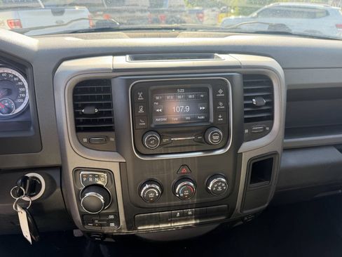 Used 2015 RAM 1500 Express AWD/4WD image 14