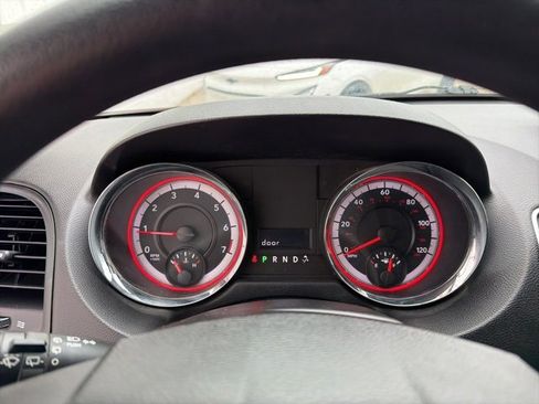 Used 2012 Dodge Grand Caravan SE image 14