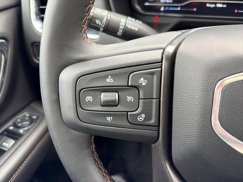 Used 2024 GMC Yukon AT4 w/ AT4 Premium Package AWD/4WD image 36
