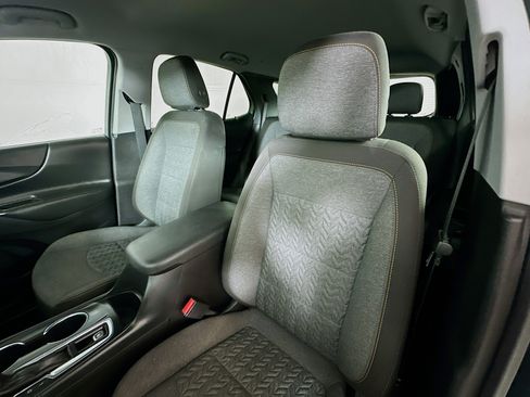 Used 2023 Chevrolet Equinox LT AWD/4WD image 19