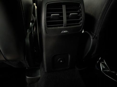 Used 2024 Ford Escape Platinum AWD/4WD image 28
