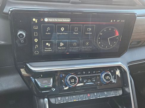 Used 2025 GMC Sierra 2500 Denali Ultimate image 25